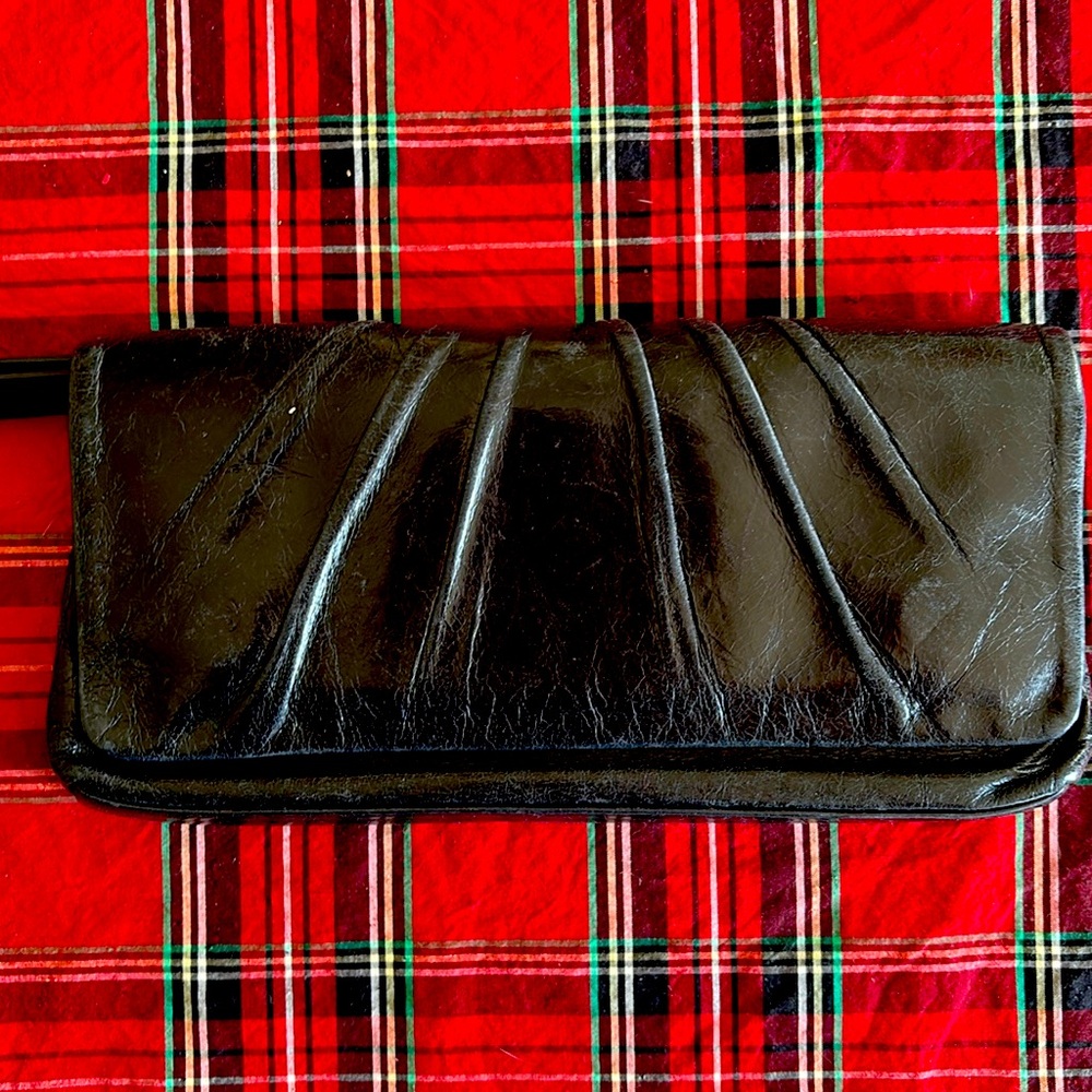 Hobo wristlet wallet
